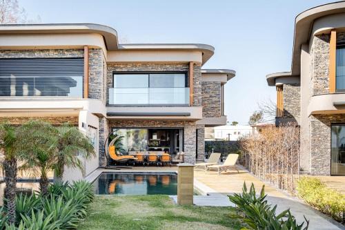 Ortakent Villa | Luxurious Villa Private Pool Private Beach Views