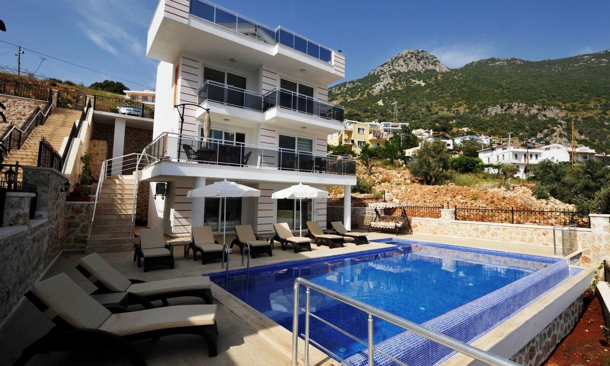 Kalkan Villa | Luxury Villa with Spectacular Sea Views, Ideal for Large Families or Groups