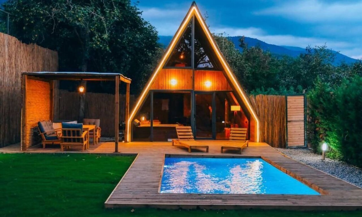 Yanik Ski Chalet | Maya Sapanca Bungalow