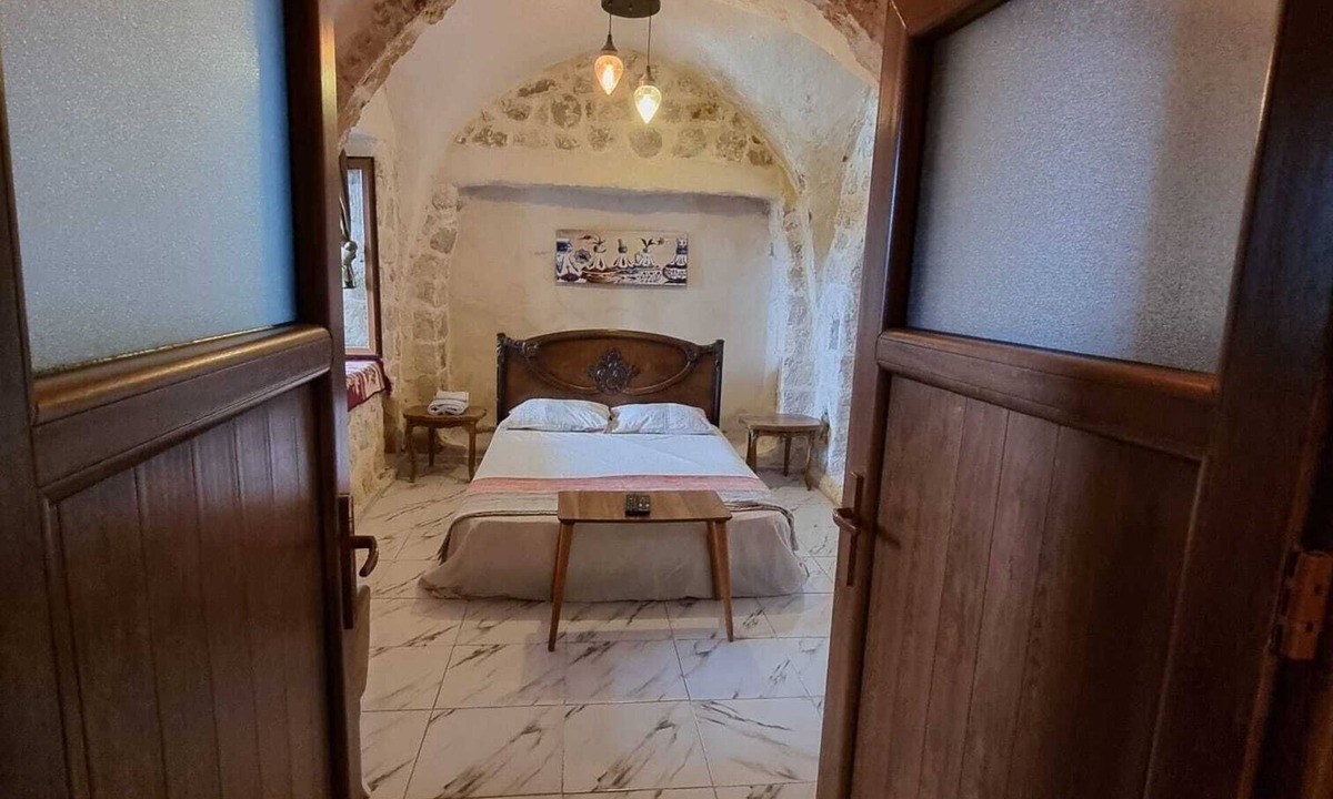 Artuklu Hotel | Merde Konağı