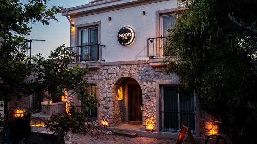 Hacımemis Hotel | Moon Alaçatı adults only