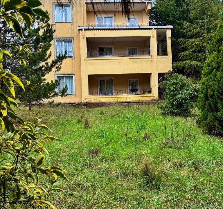 Arnavutkoy House | Nature gate airport rooms