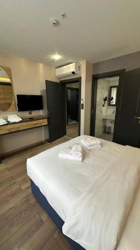 Arsin Apartment | North Pearl Arsin Suit