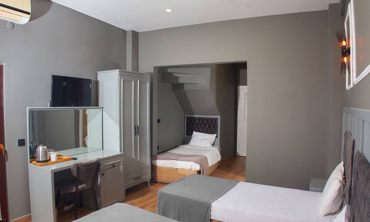 Ortakoy Hotel | Ortakoy Aysem Sultan Hotel