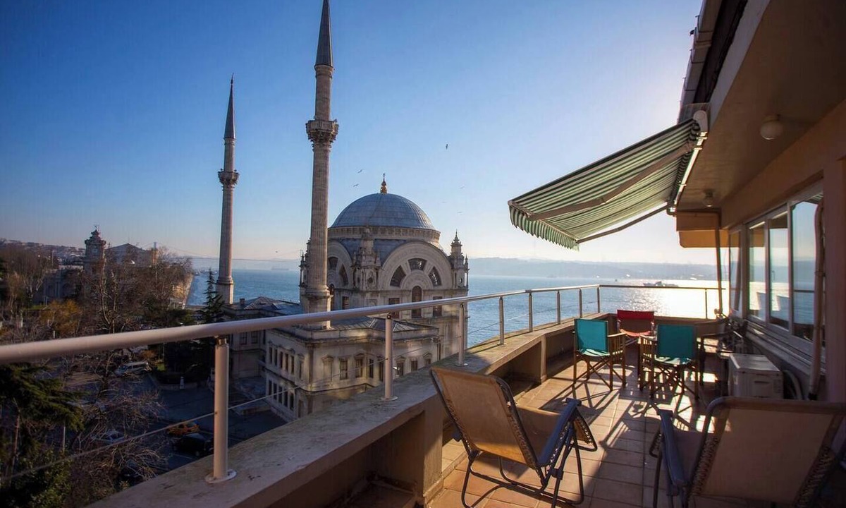 Kabatas Condo | Penthouse 4BR Apartment · Terrace · Bosphorus View · Central Beyoğlu