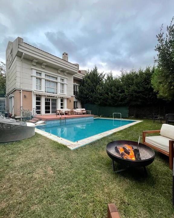 Kilyos Villa | Private Villa Near the Sea,4+1,Pools,Sauna,Jacuzzi