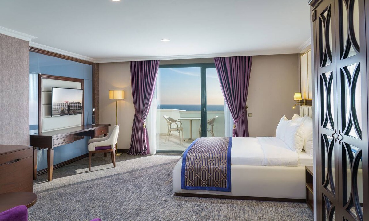 Silivri Hotel | Ramada Plaza By Wyndham Silivri