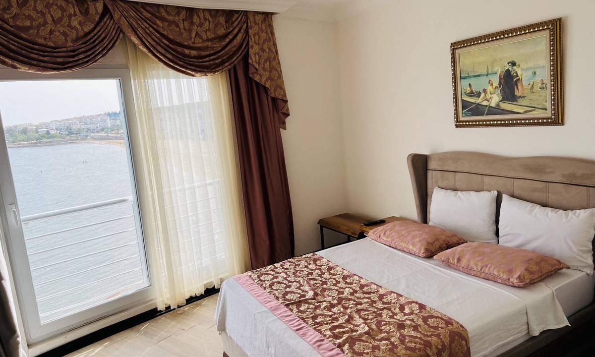 Ayas Hotel | Roxo Beach Hotel