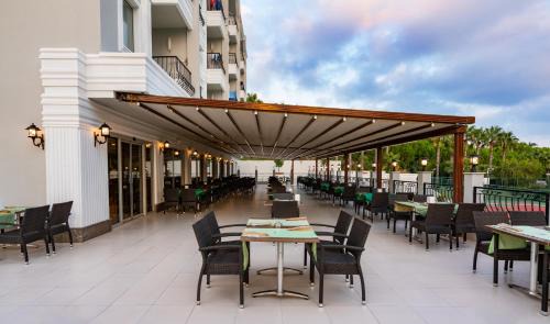 Gundogdu Hotel | Royal Atlantis Beach