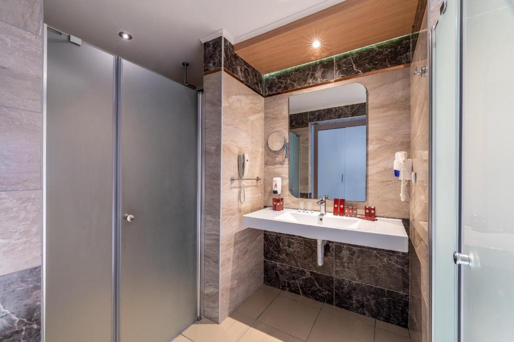 Konakli Hotel | Royal Garden Beach Hotel