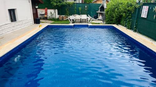 Sapanca Villa | Sapanca Eren Villa-Isıtma Havuzlu