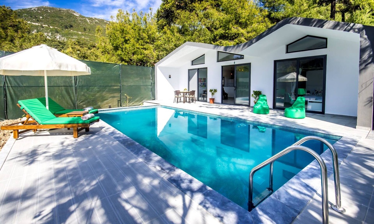 Islamlar Villa | Secluded Contemporary Honeymoon Villa with Private Pool