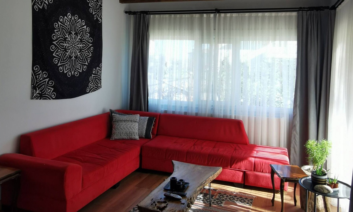 Kartepe House | Sizi Kartepe'nin en renkli evlerine , yorucu fazlalıklardan arınmaya bekliyoruz,