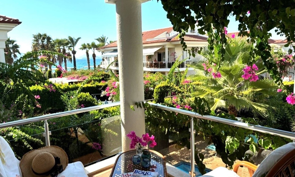 Fethiye City Center Villa | Starfish 1, 5 bedroom villa to rent in Sunset Beach Club, Beachfront complex