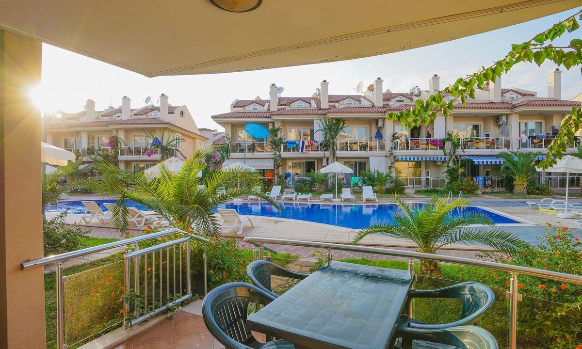 Fethiye City Center Apartment | Sunset Beach Club Three bedroom Apt Light House13