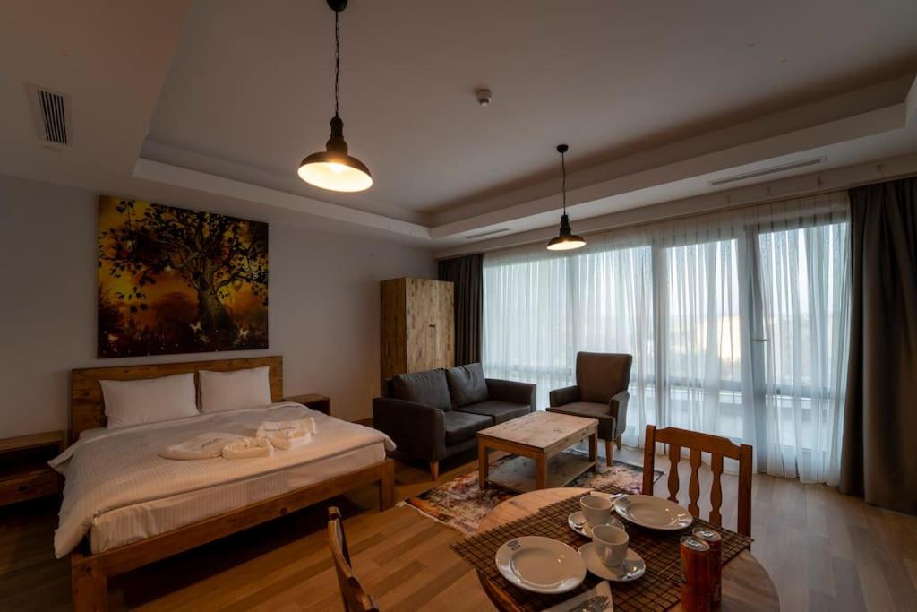 Maslak Apartment | Superior studio, 7/24 security, Maslak 1453 ( C3 51 )