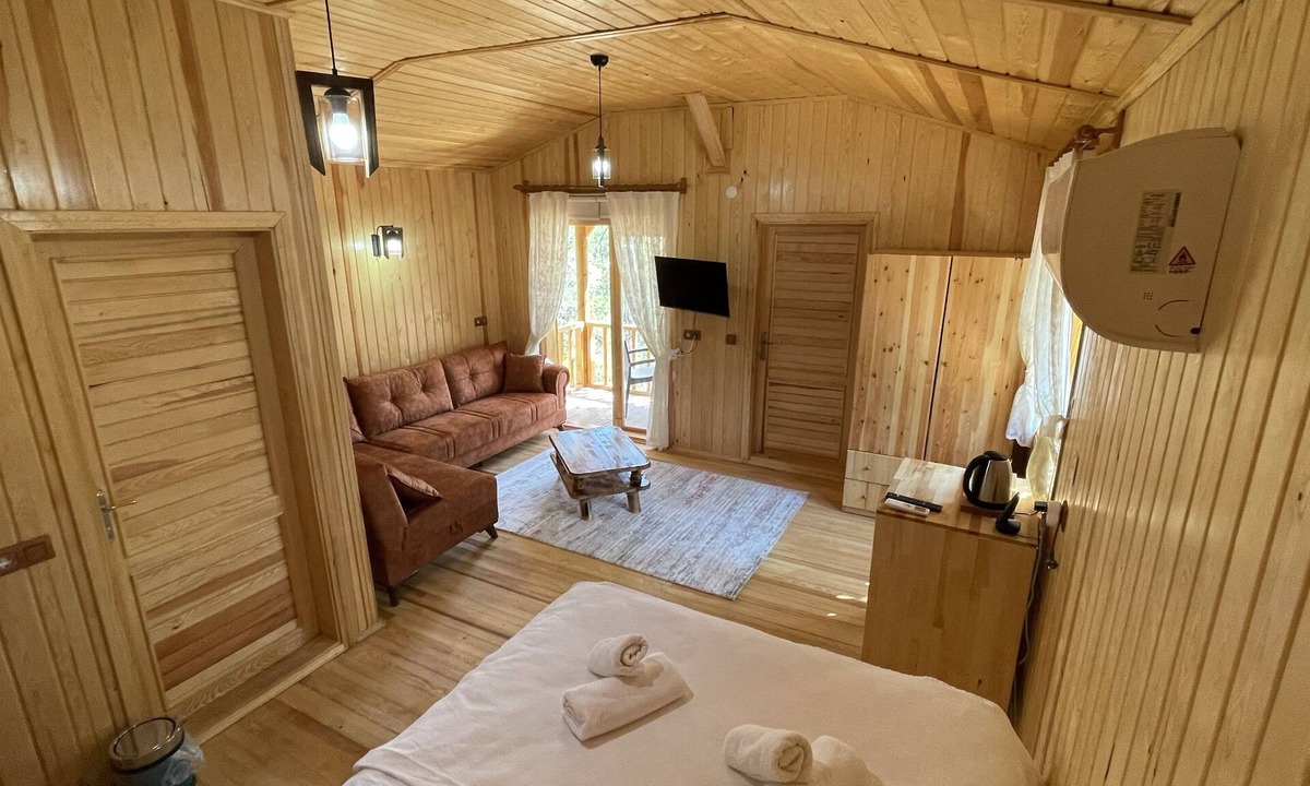 Emet Hotel | Tahtalı Gol Evleri