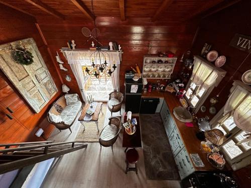 Hopa Ski Chalet | Tiny Maxi House