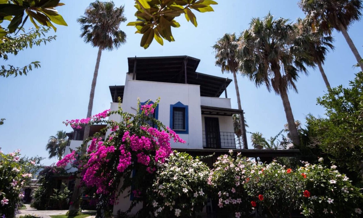 Yalikavak Villa | Vacation House w Pool Patio Garden in Bodrum