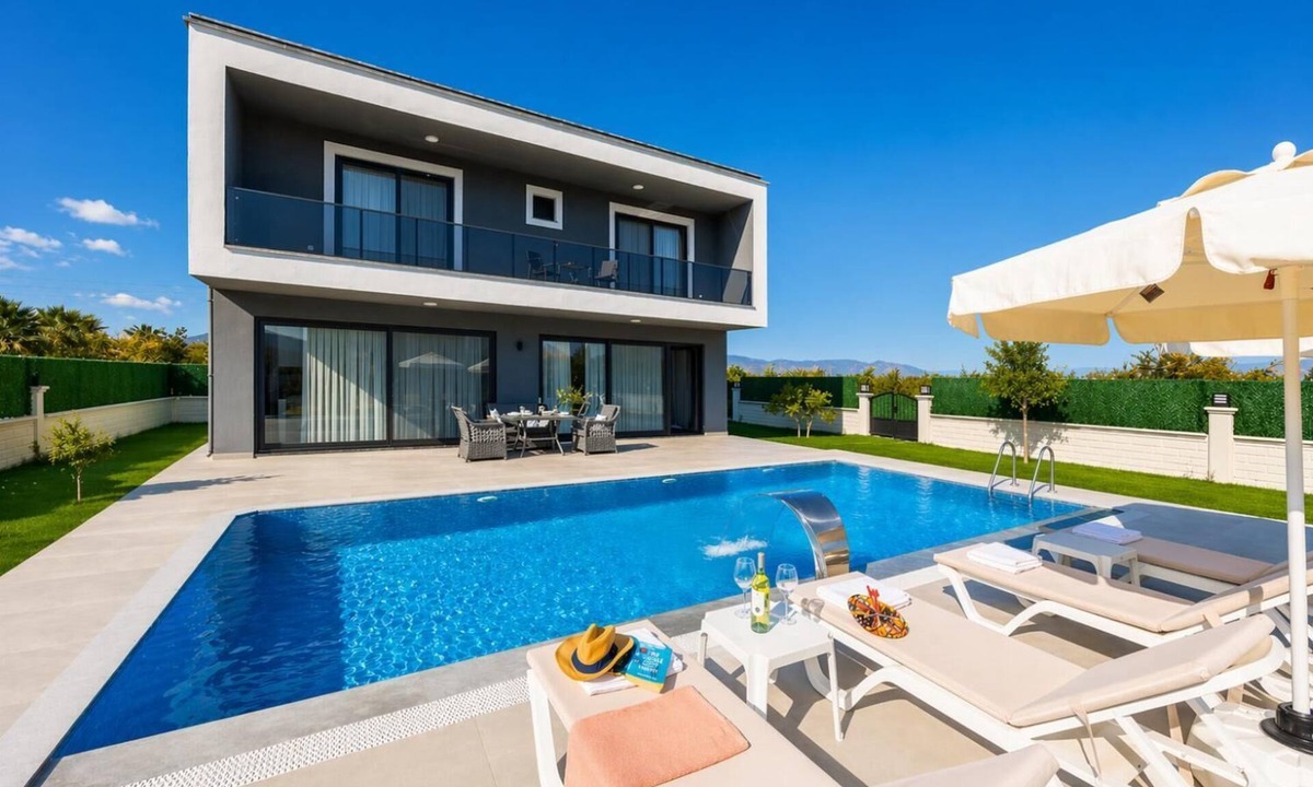 Ortaca Villa | Villa Grand Yasar 2 - Four Bedroom Villa, Sleeps 8