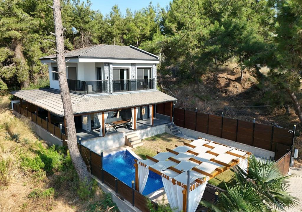 Kadıkalesi Mh. Villa | Villa Sogucak