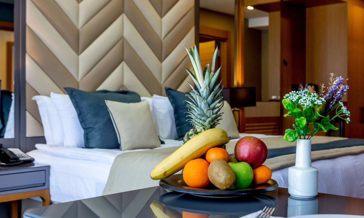 Karesi Hotel | Willmont Hotel
