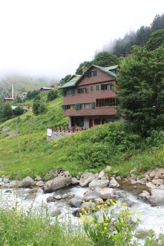 Caykara Apartment | Yıldız dağevi