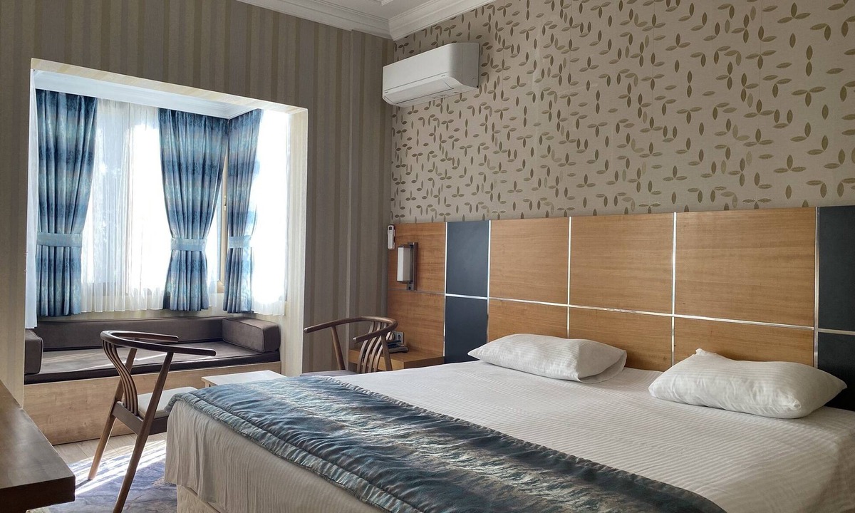 Efeler Hotel | Yahura Otel