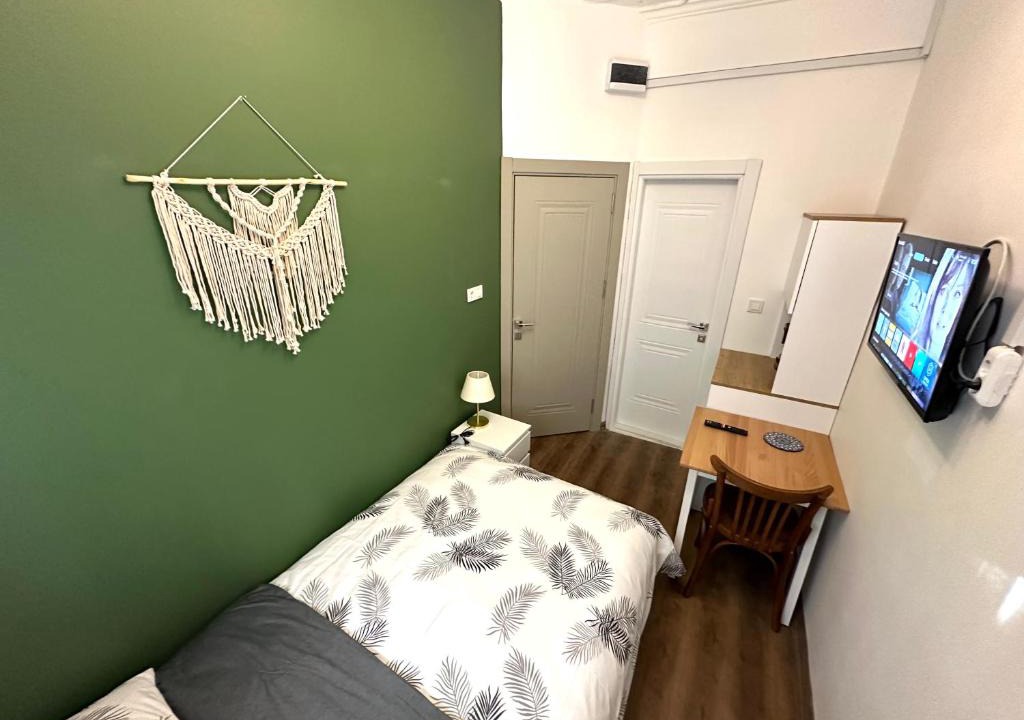 Taksim Apartment | Yellowhouse Room 1
