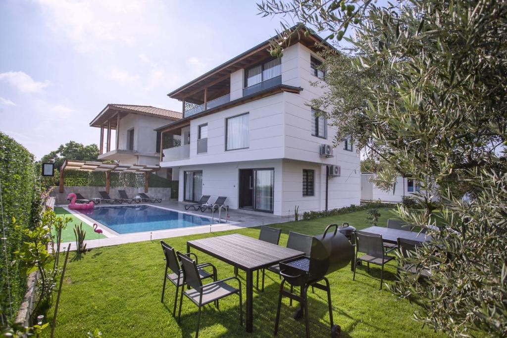 Lara Apartment | YILDIZ PREMIUM APART 2