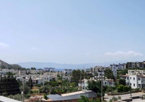 Amazing location Lux brand new House Gated Family