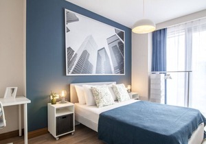 Central Residence Flat with Balcony in Fikirtepe