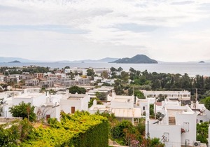 Cozy Flat with Sea View and Shared Pool in Bodrum