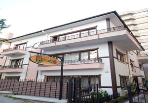 Deeps Hostel