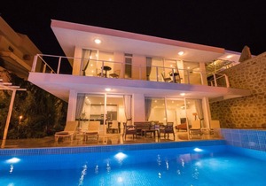 Lumiere Villas I Luxury Vacation Villa