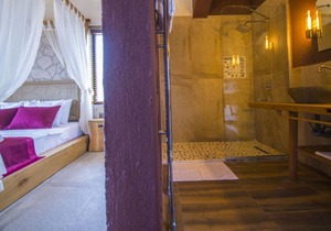 Outstanding Villa with Private Pool and Jacuzzi in Fethiye