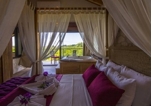 Outstanding Villa with Private Pool and Jacuzzi in Fethiye