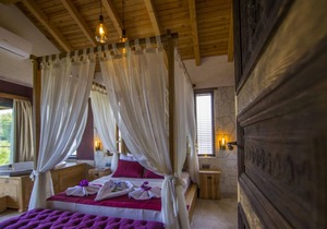 Outstanding Villa with Private Pool and Jacuzzi in Fethiye