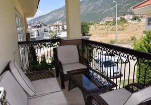 Park Apartment by Turkish Lettings