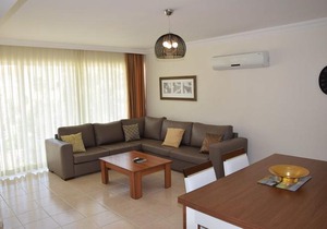Park Apartment by Turkish Lettings