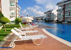 Side Gardenia Residence