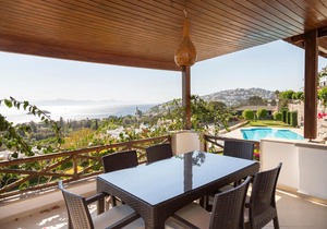 Splendid House with Sea View and Shared Pool in Bodrum