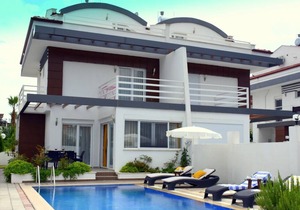 Tala Villa 6- 3 Bedrooms