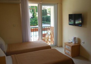 Ten Apart Hotel