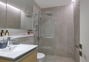 This condominium is a 1 bedroom(s), 1.5 bathrooms, located in Beyoğlu, İstanbul.