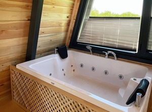 Jacuzzi | Serdivan