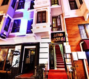 Hotel 