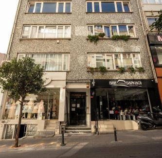 Osmanbey Apartment | 110 m² Apartment ∙ 2 bedrooms ∙ 6 guests