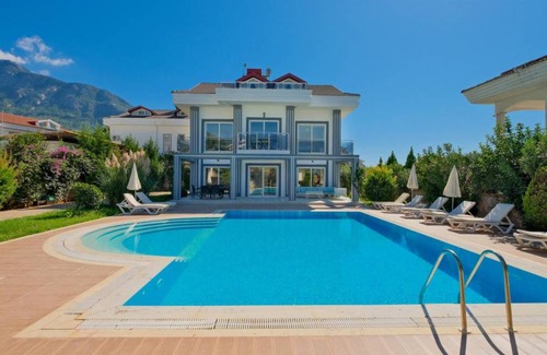 Hisaronu Villa | 240 m² Villa ∙ 5 bedrooms ∙ 11 guests