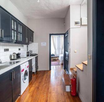 Galata Apartment | 270 m² Apartment ∙ 4 bedrooms ∙ 15 guests